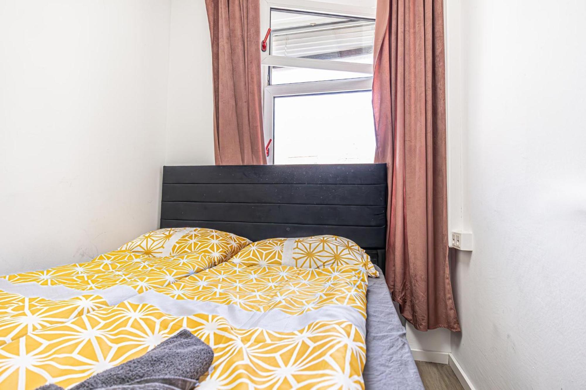 Near Schoenbrunn - Economy Rooms In Shared Apartment At Meidling Train Station Wina Bagian luar foto